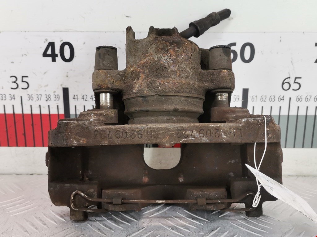 Суппорт передний правый VOLVO S70 1997-2000