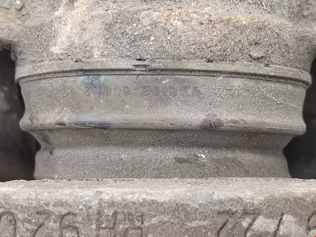 Суппорт передний правый VOLVO S70 1997-2000