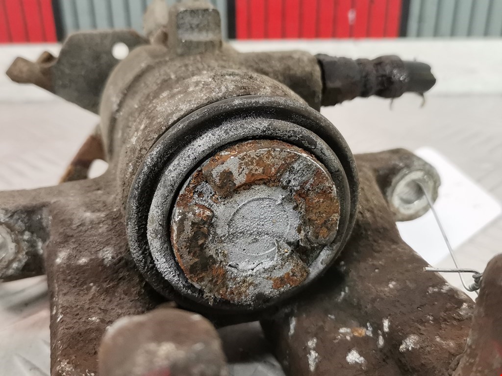 Суппорт задний правый ALFA ROMEO 156 1997-2007