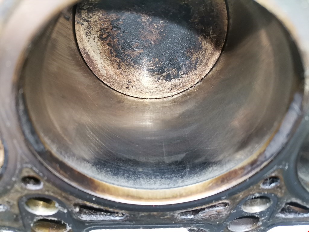 Блок цилиндров AUDI A4 B6 2001-2005