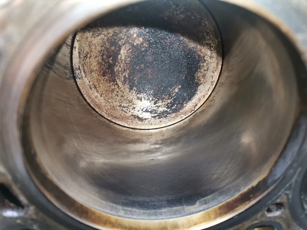 Блок цилиндров AUDI A4 B6 2001-2005