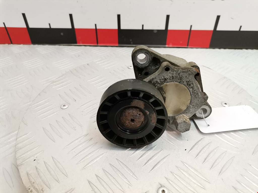 Натяжитель ремня генератора (приводного поликлинового ремня Kia Rio 2 (JB) (2005-2011)