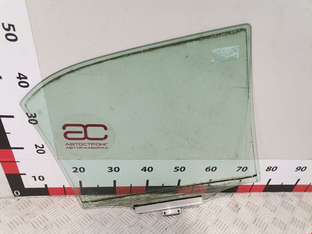 Стекло двери заднее левое MERCEDES-BENZ C-Class C-klasse W202 1993-2000