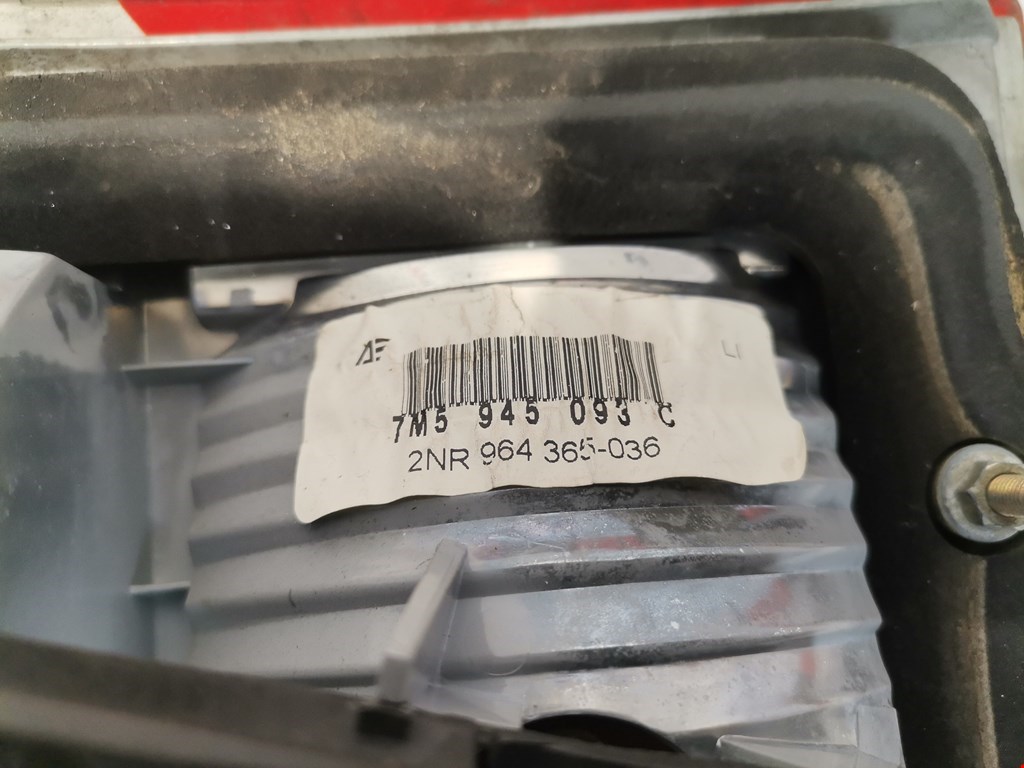 Фонарь задний внутренний левый FORD Galaxy 1995-2005