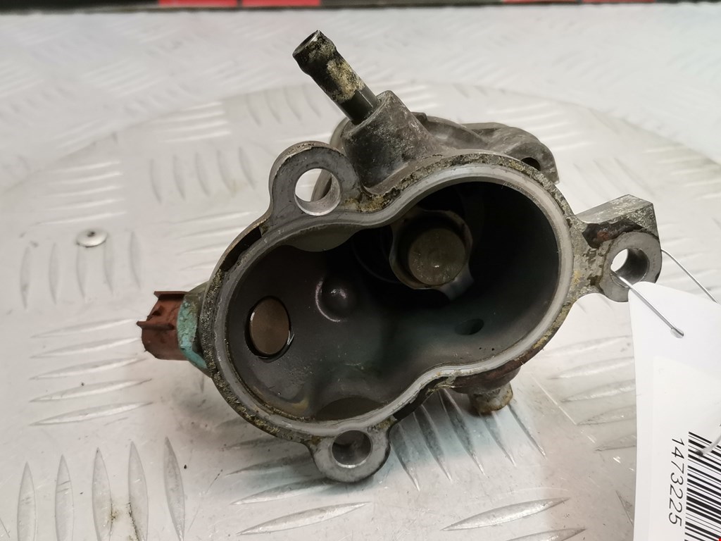 Корпус термостата SUZUKI Swift 1989-2003