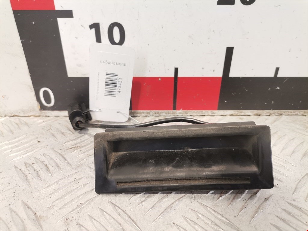 Ручка двери багажника наружная VOLKSWAGEN Golf IV 1997-2003