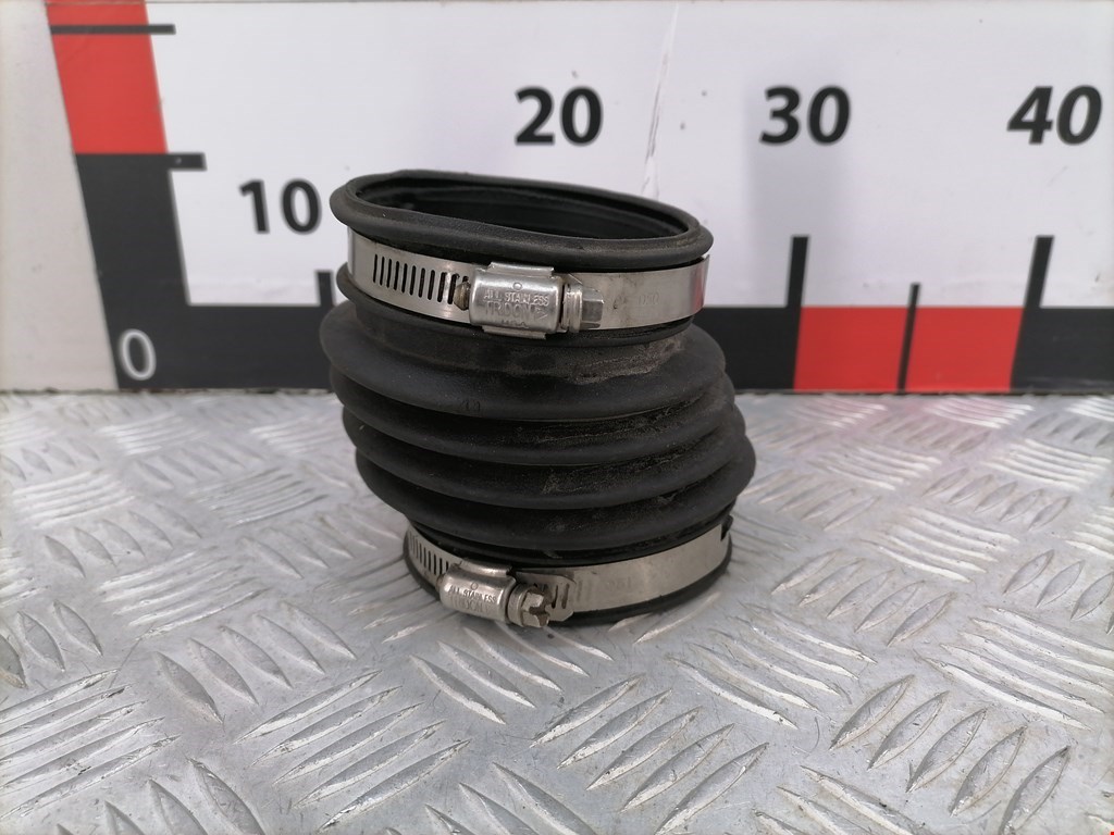 Патрубок воздушного фильтра CADILLAC CTS 2003-2007