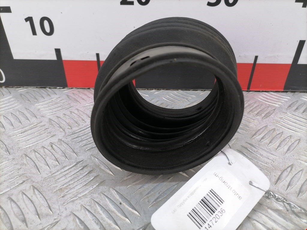 Патрубок воздушного фильтра CADILLAC CTS 2003-2007