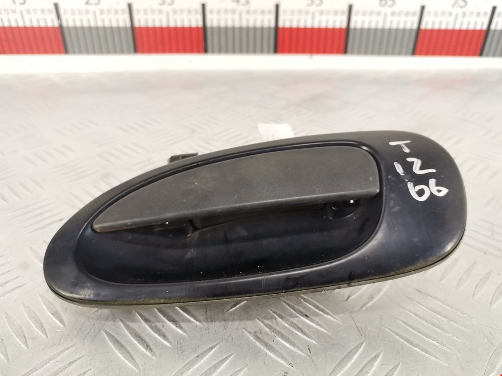 Ручка двери задней наружная левая MAZDA 323 BA 1994-1998