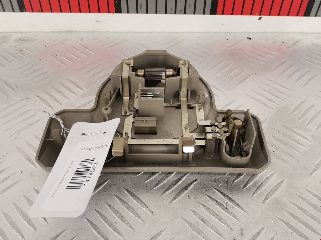 Плафон салонный (салона фонарь) NISSAN Micra K12 2003-2010