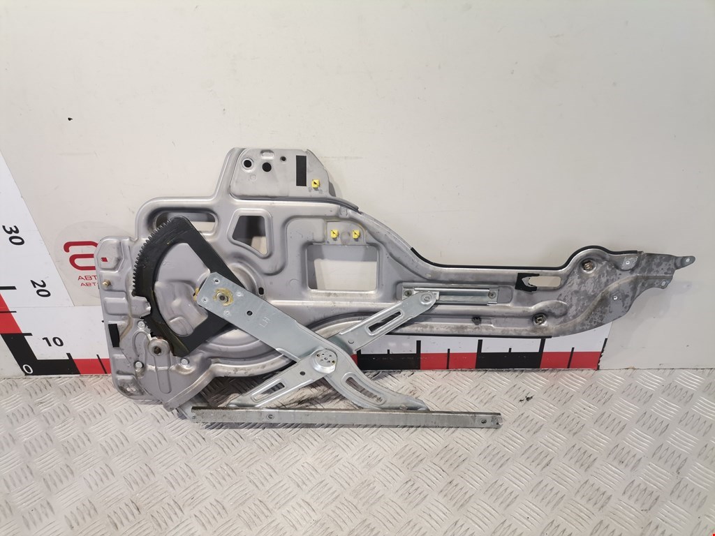 Стеклоподъемник задний левый HYUNDAI Trajet 1999-2008