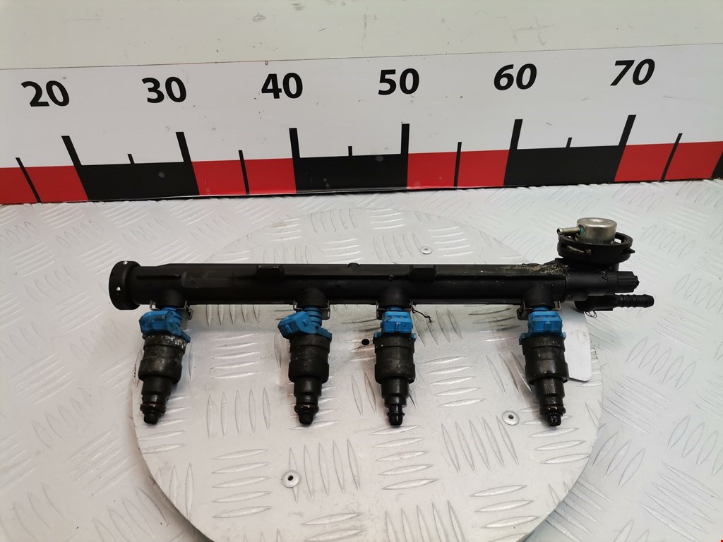 Форсунка дизельная электрическая VOLKSWAGEN Golf III 1991-1997