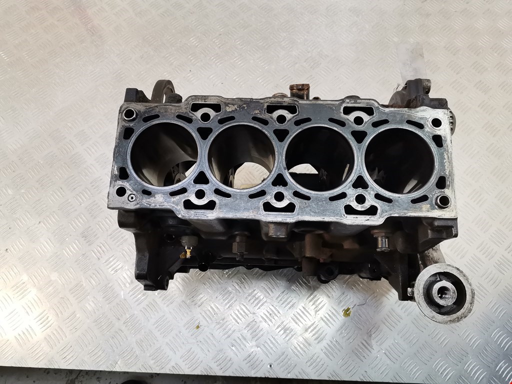 Блок цилиндров HYUNDAI Trajet 1999-2008