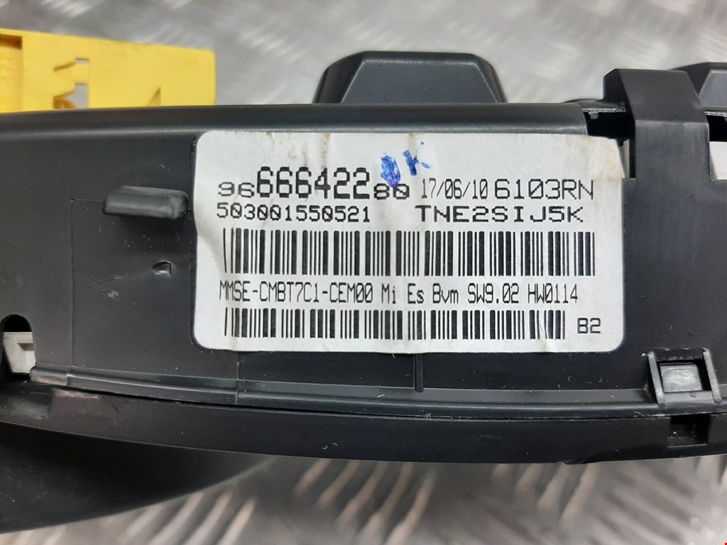 Панель приборов (щиток) PEUGEOT 308 2007-2015