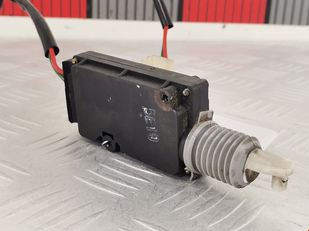 Активатор замка двери MAZDA 323 BA 1994-1998