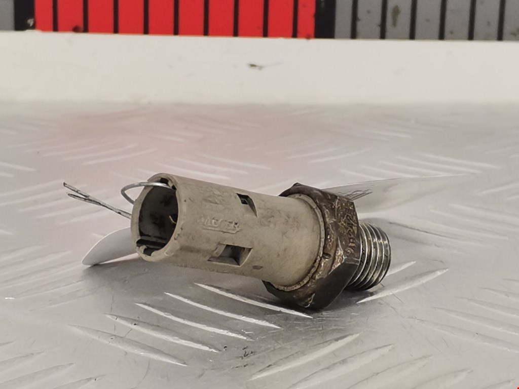 Датчик давления масла RENAULT Megane II 2002-2009