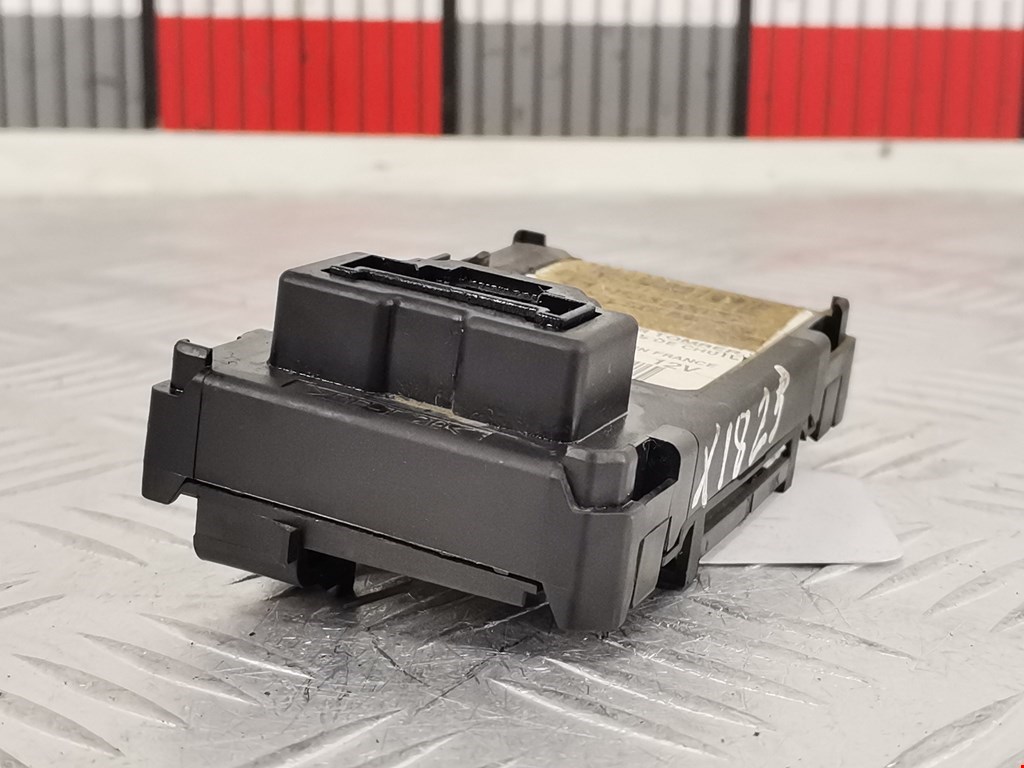 Замок зажигания RENAULT Megane II 2002-2009