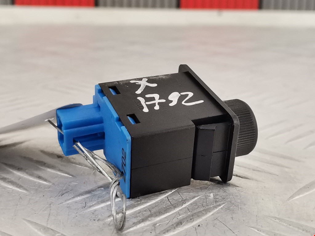 Кнопка корректора фар NISSAN Primera P12 2002-2008