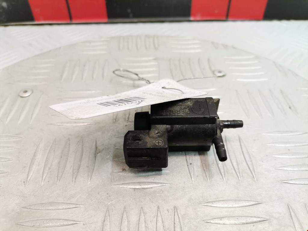 Клапан воздушного фильтра BMW 5-Series (E39) (1995-2004)