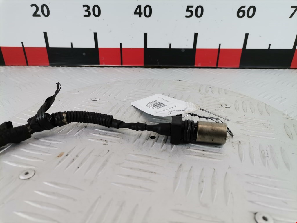 Датчик положения коленвала TOYOTA Avensis 2003-2008