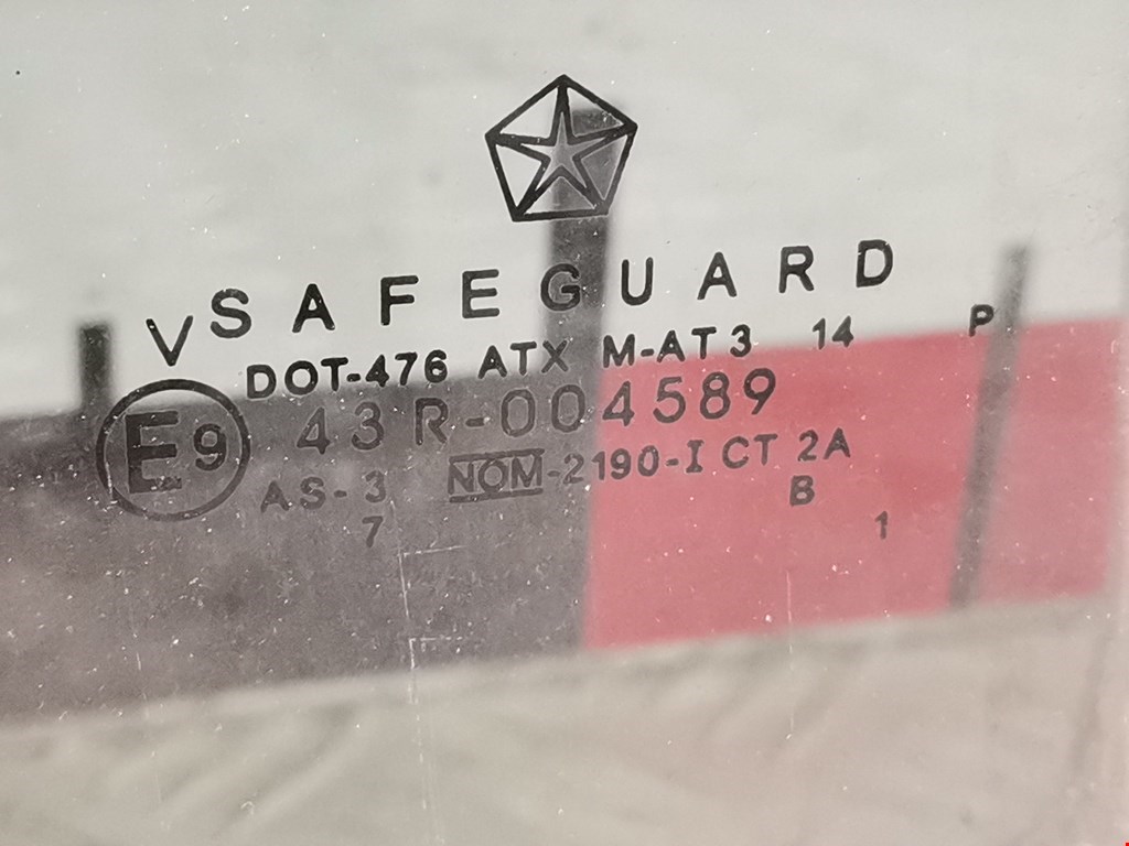 Стекло двери заднее правое CHRYSLER PT Cruser 2000-2010