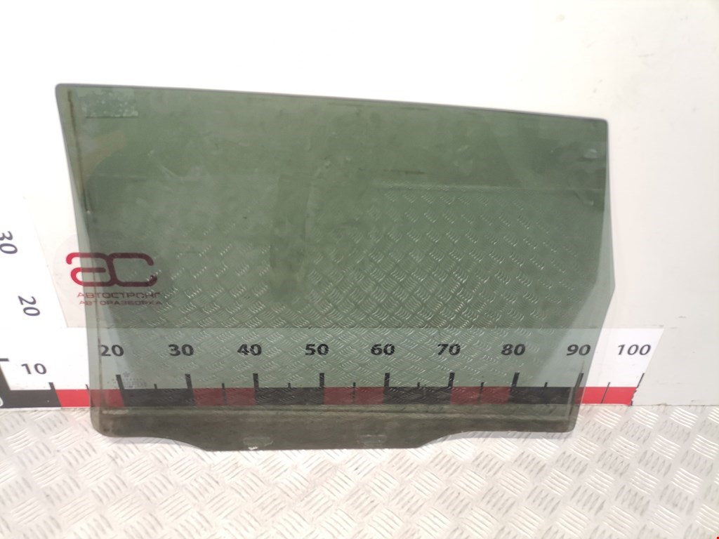 Стекло двери заднее правое CHRYSLER PT Cruser 2000-2010