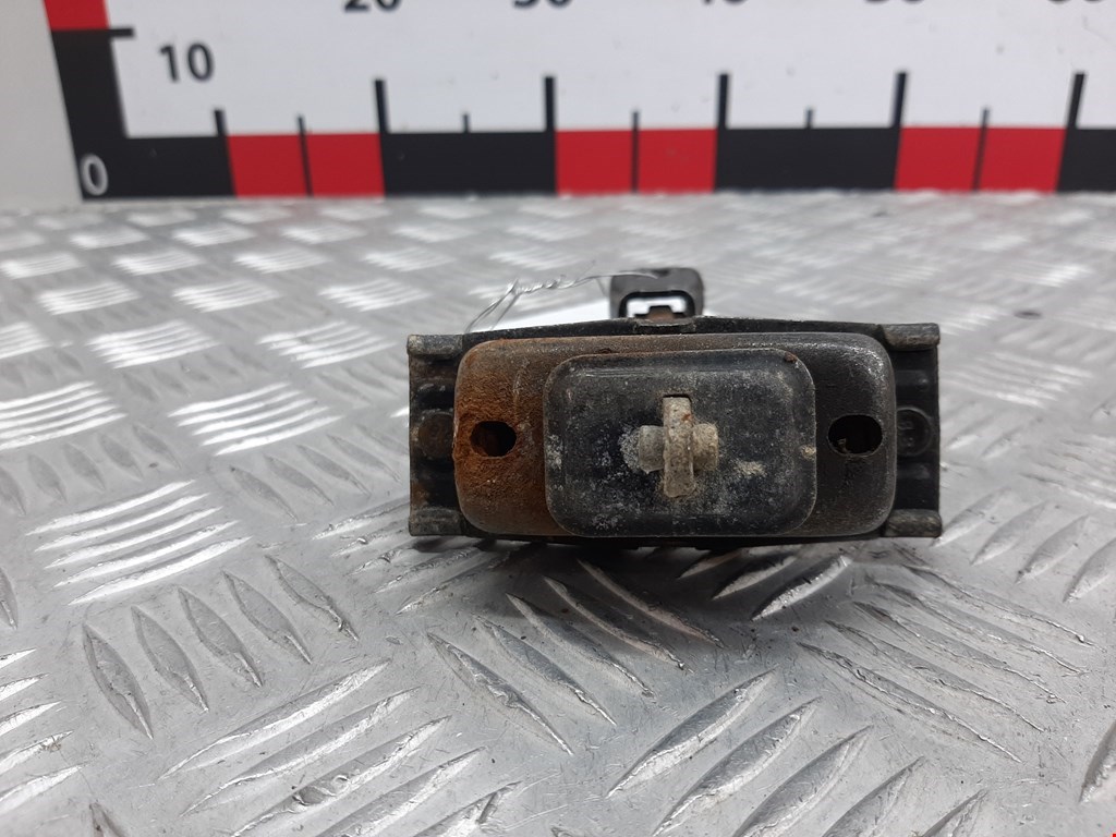 Ограничитель открывания двери SAAB 9-5 1997-2010