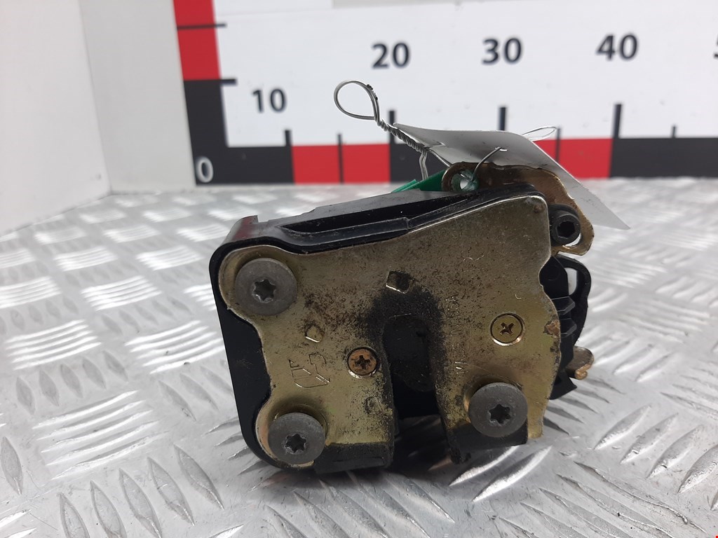 Замок двери задней правой CHRYSLER PT Cruser 2000-2010