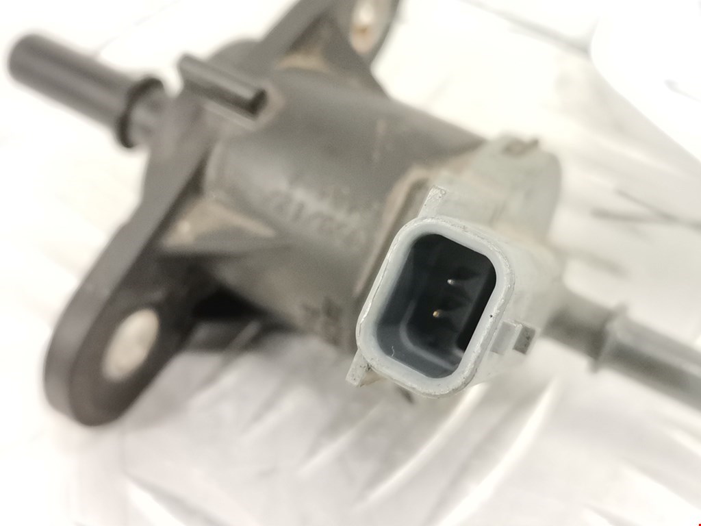 Клапан вентиляции топливного бака OPEL Vivaro A 2001-2014