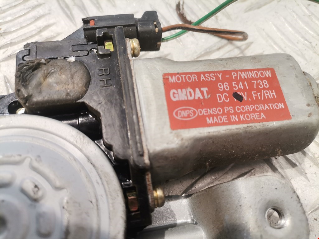 Стеклоподъемник передний правый DAEWOO Kalos 2002-2006