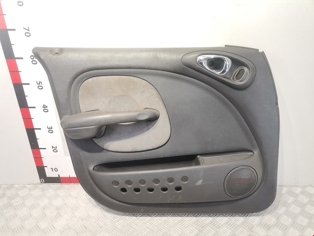 Обшивка двери передняя левая CHRYSLER PT Cruser 2000-2010