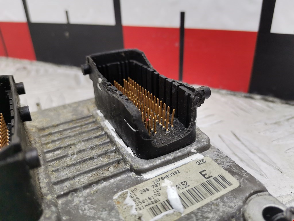 Блок управления двигателя (ЭБУ) ALFA ROMEO 147 2000-2010