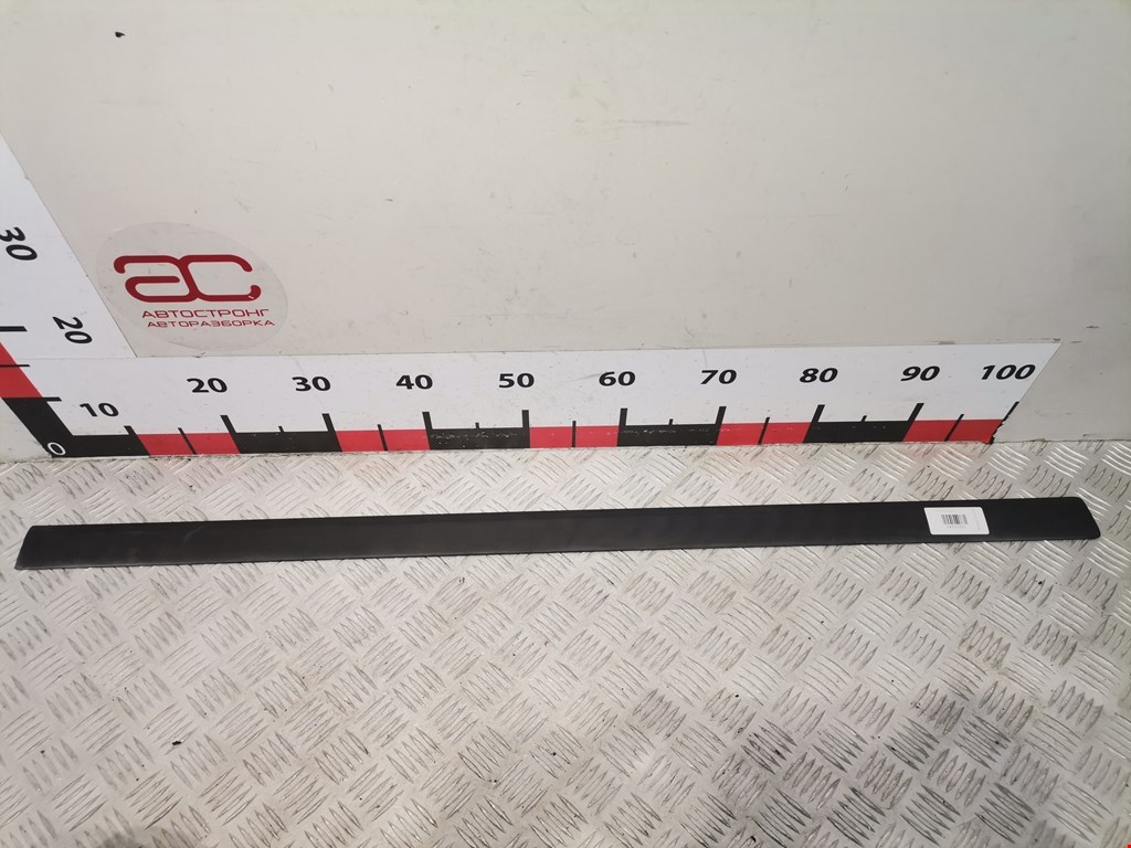 Накладка (молдинг) двери передней левой Opel Combo C (2001-2011)