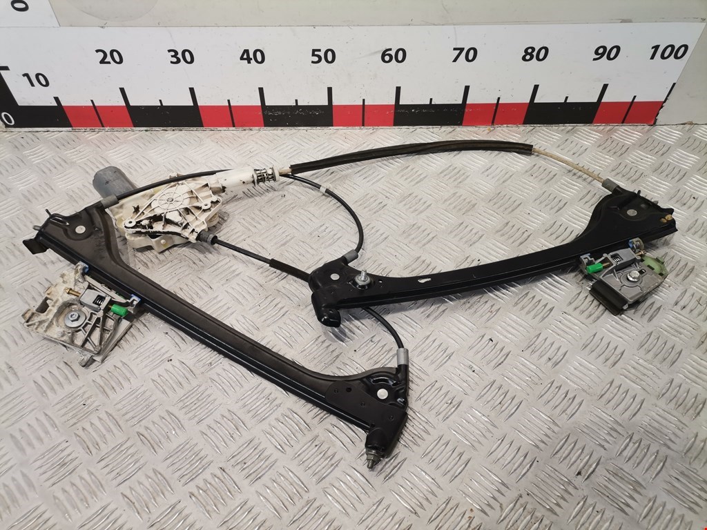 Стеклоподъемник передний правый MERCEDES-BENZ SLK-Class R171 2004-2011