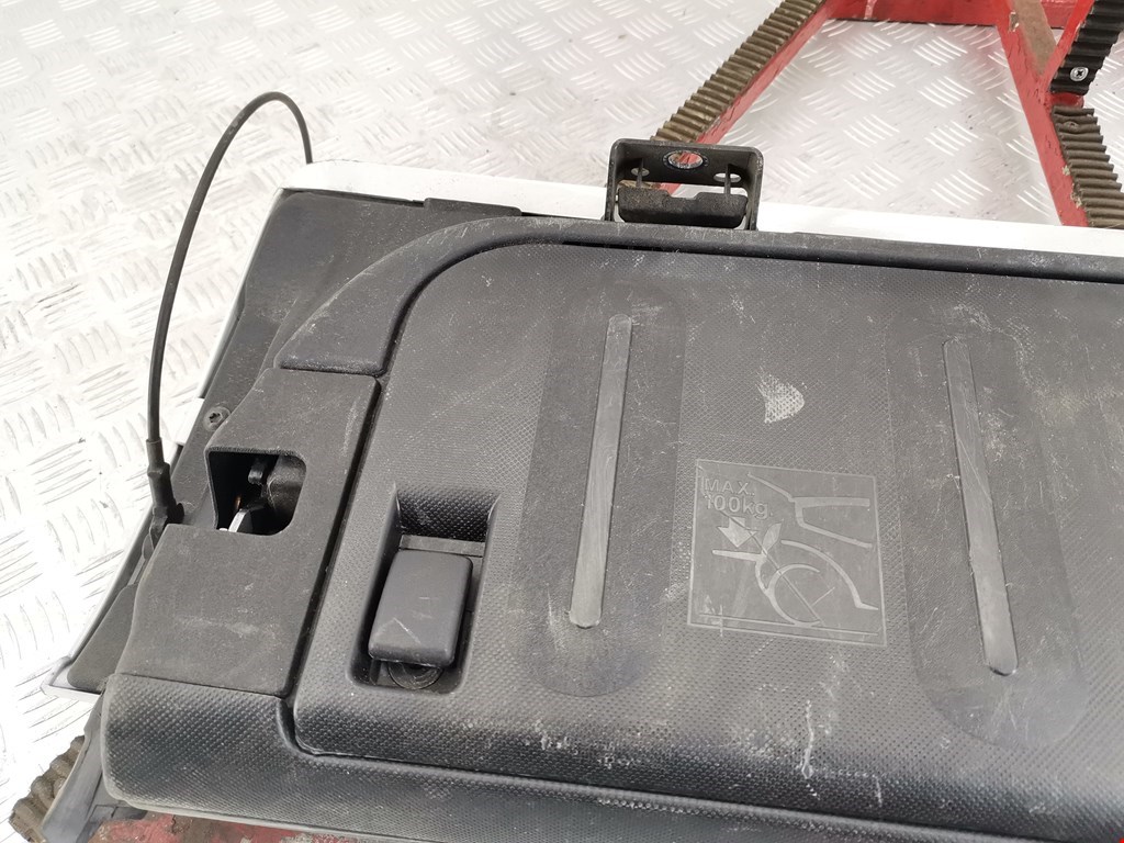 Замок багажника (крышки двери) CITROEN C 2 2003-2008