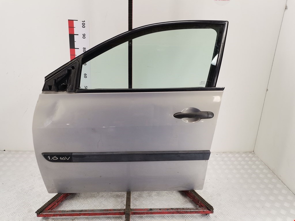 Дверь передняя левая RENAULT Megane II 2002-2009