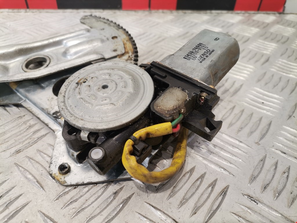 Стеклоподъемник передний правый SUZUKI Ignis HT 2000-2006