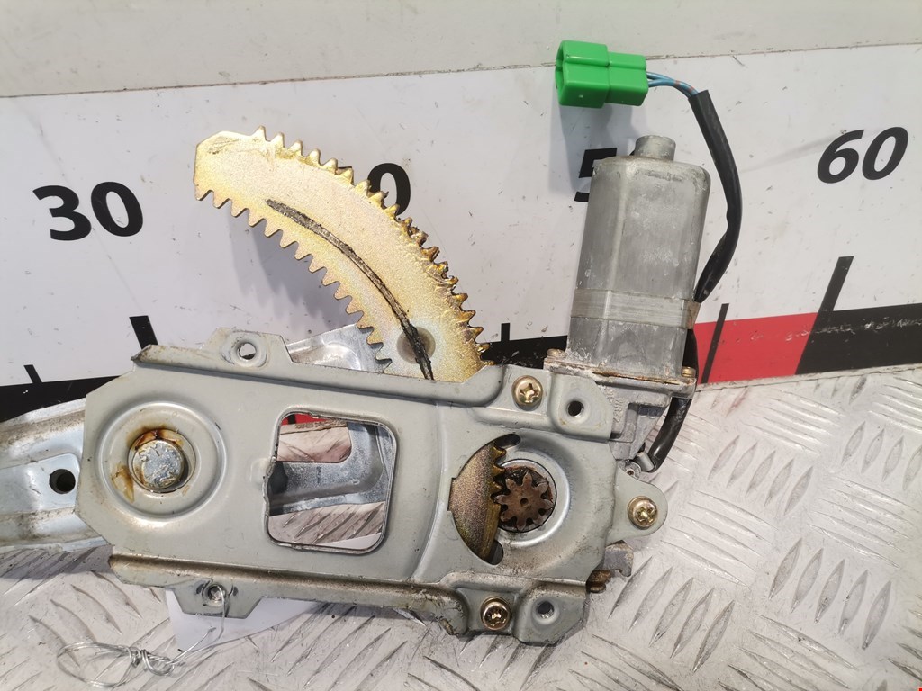 Стеклоподъемник задний левый SUBARU Impreza 1992-2000