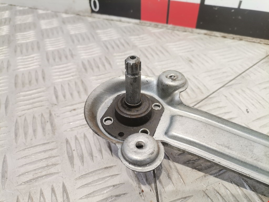 Стеклоподъемник задний левый OPEL Astra H/Family 2004-2015