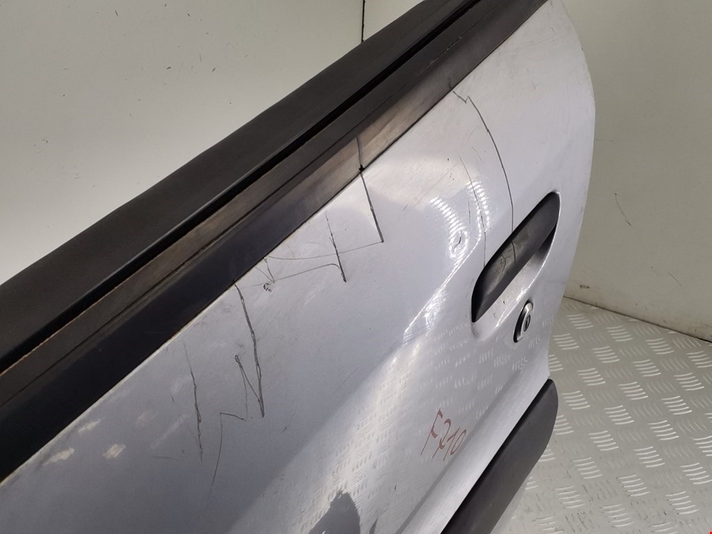 Дверь передняя левая CITROEN Xsara 1997-2000
