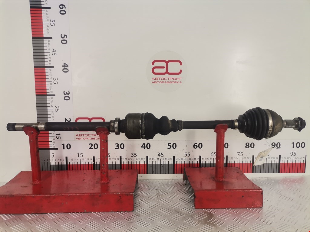 Полуось (привод, приводной вал) передняя правая CITROEN Xantia 1993-2002
