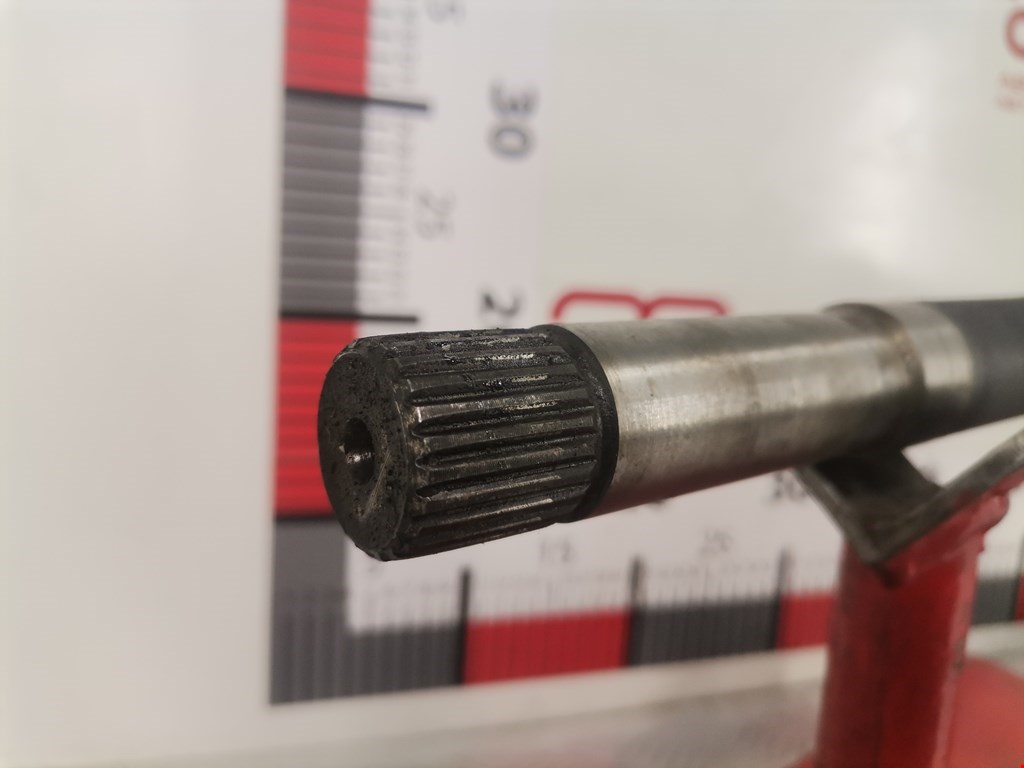 Полуось (привод, приводной вал) передняя правая CITROEN Xantia 1993-2002