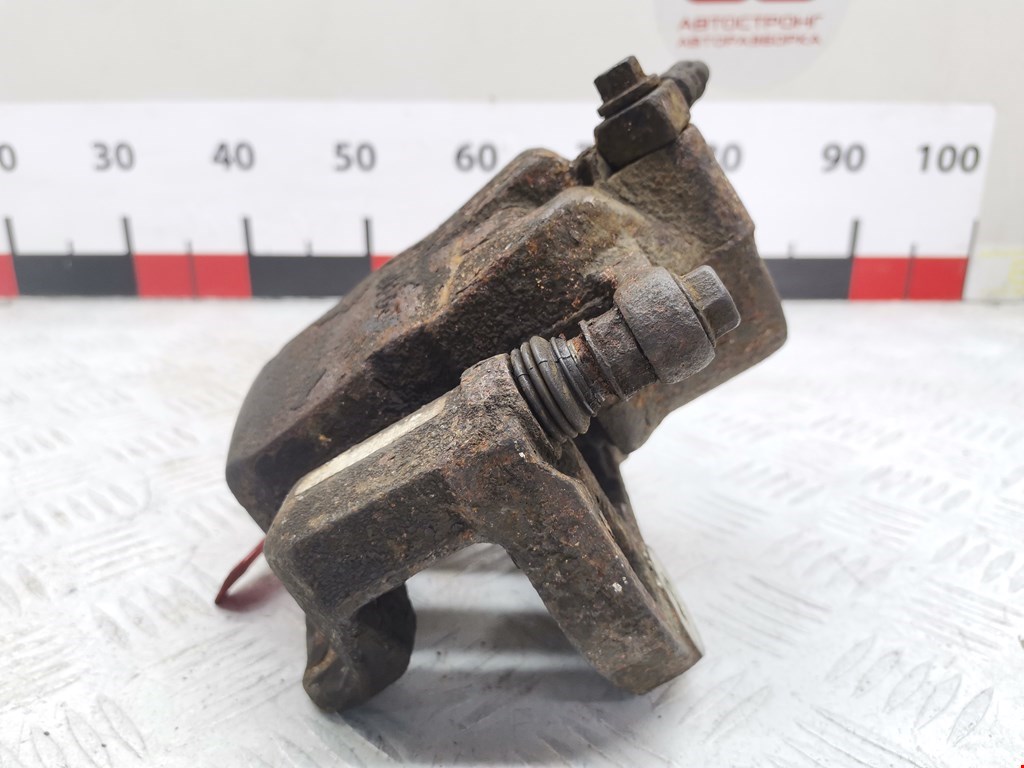 Суппорт передний правый OPEL Insignia 2008-2017