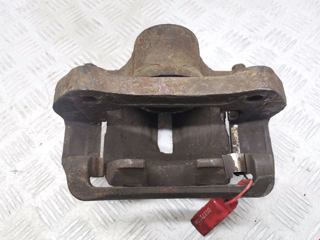 Суппорт передний правый OPEL Insignia 2008-2017