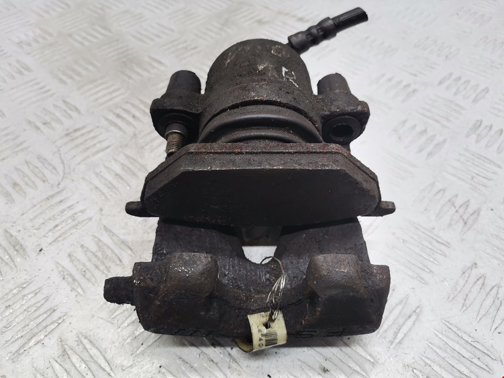 Суппорт передний правый VOLKSWAGEN Polo IV 2001-2009