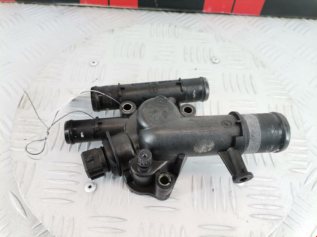 Корпус термостата RENAULT Scenic II 2003-2010