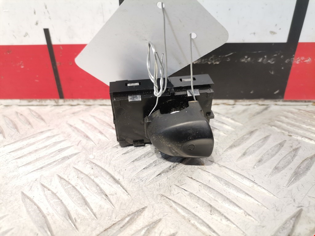 Кнопка стеклоподъемника MG ZT I 2001-2005