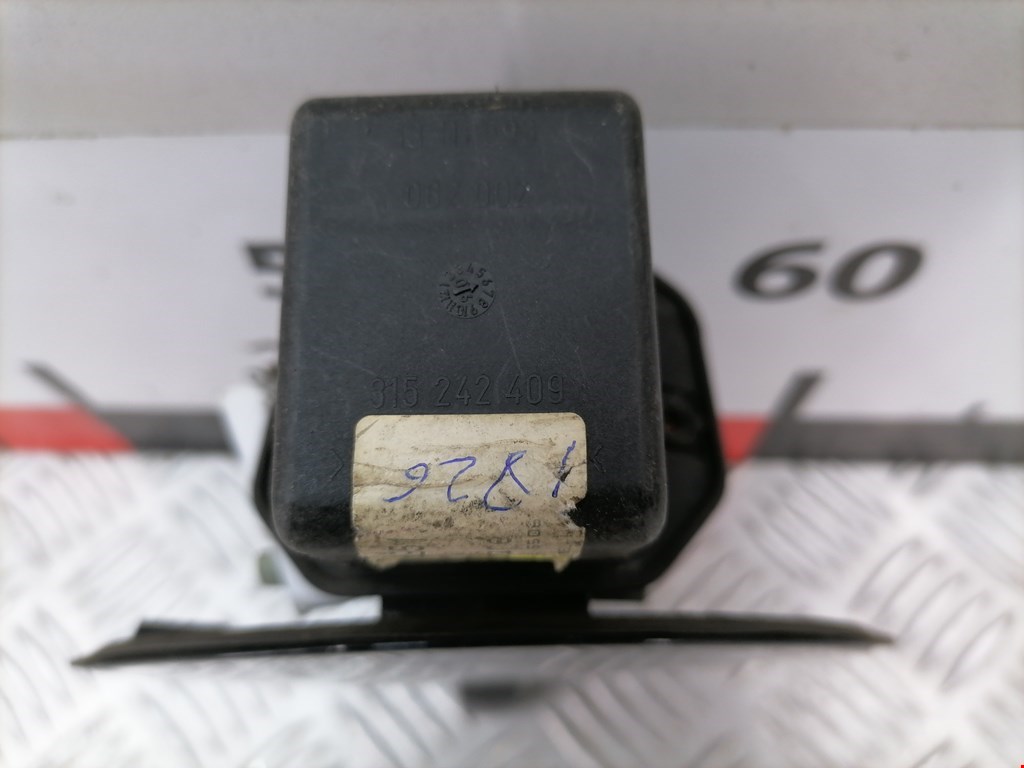 Лючок бензобака OPEL Zafira B 2005-2012