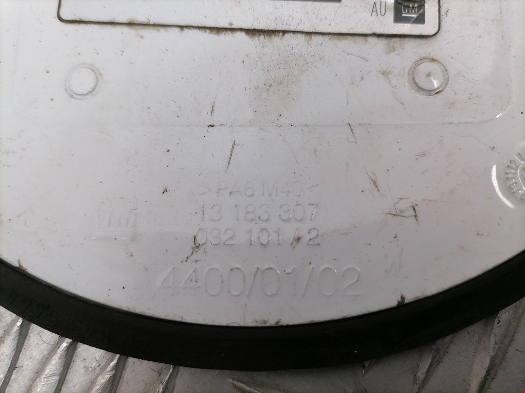 Лючок бензобака OPEL Corsa D 2006-2014