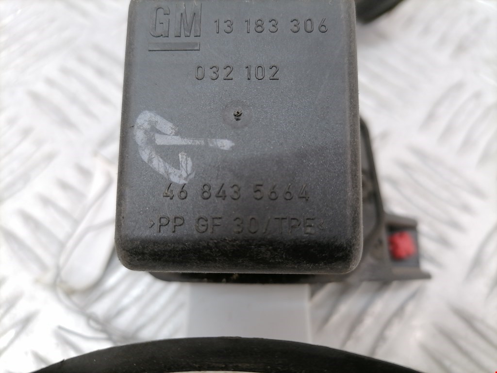 Лючок бензобака OPEL Corsa D 2006-2014